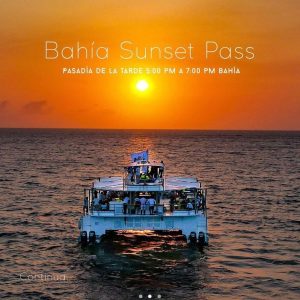 ATARDECER EN CATAMARAN